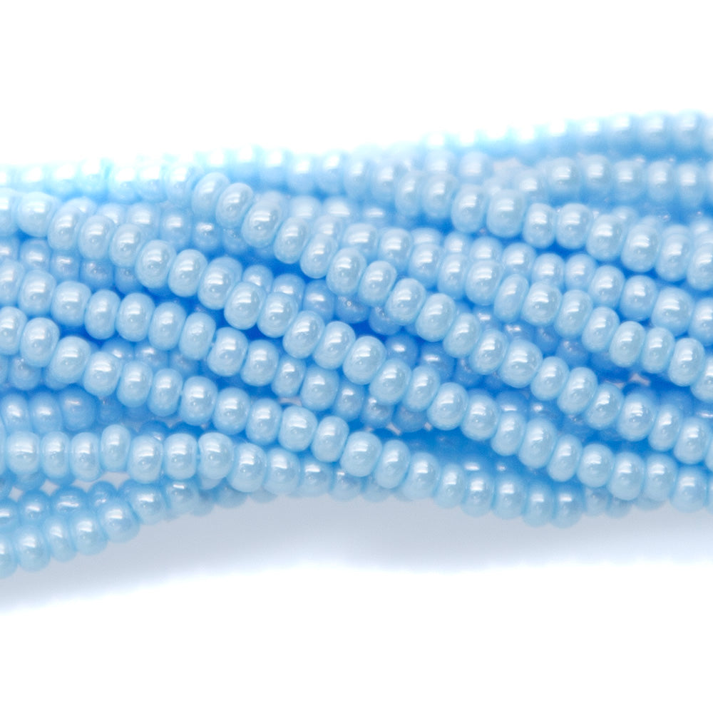 10SB362: CZ Seed Bead Sfinx LT Turquoise 10/0 5HK