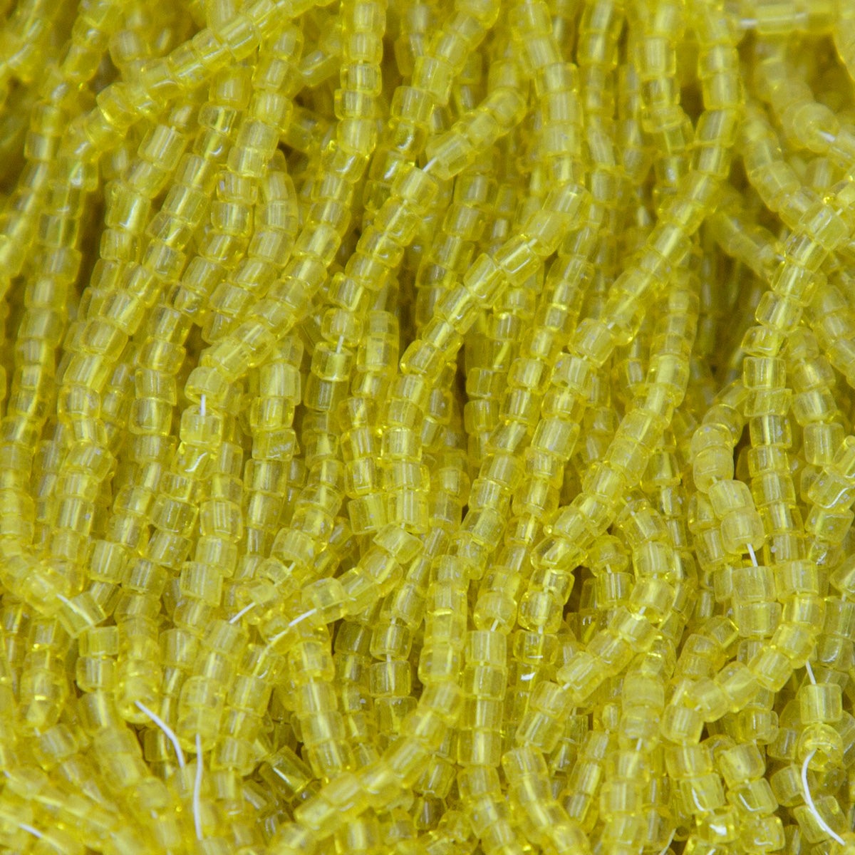 11SV100-28: Vintage Venetian Transparent Yellow 11/0 250 Grams