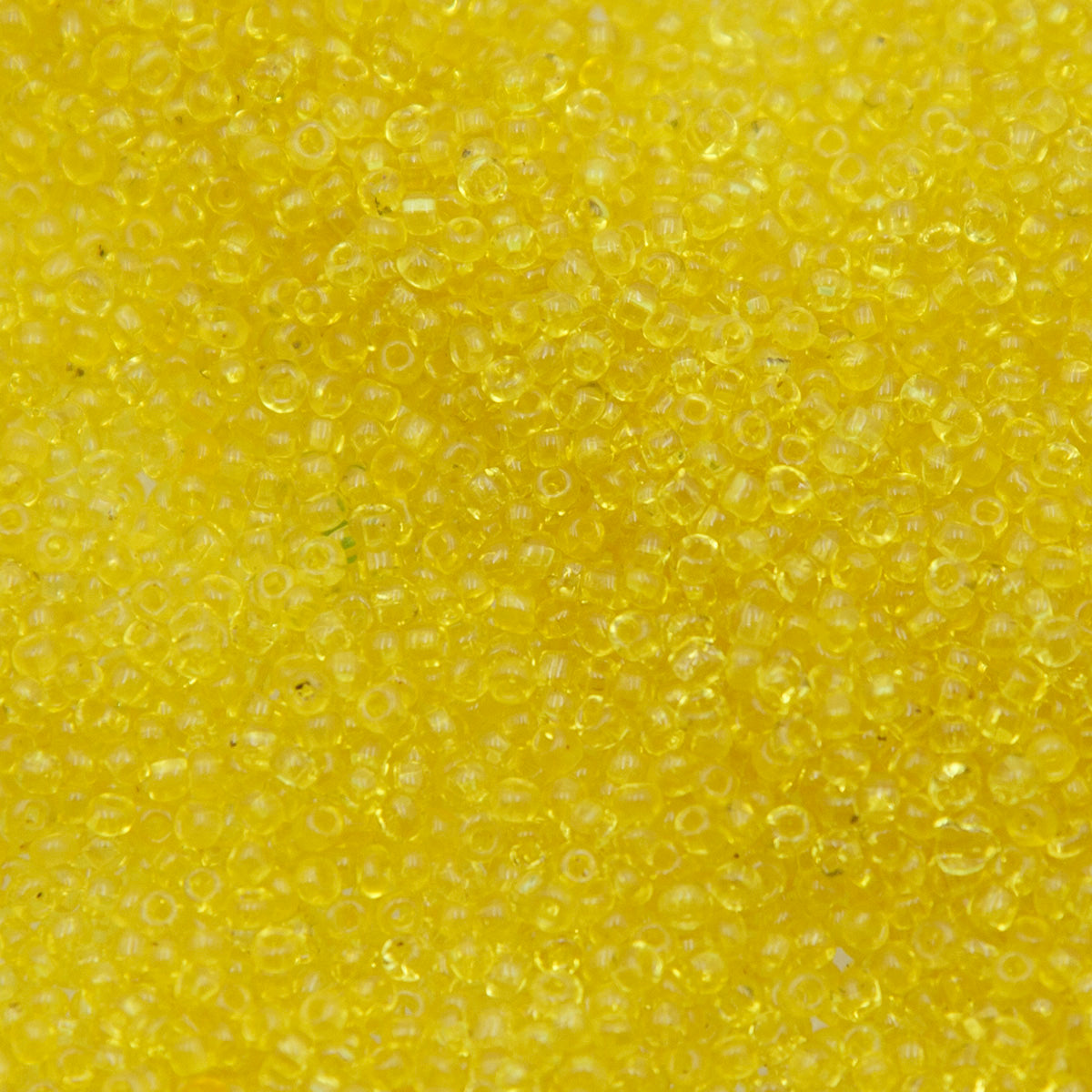 13SV100-4: Vintage Venetian Transparent Pale Yellow 13/0 250 Grams