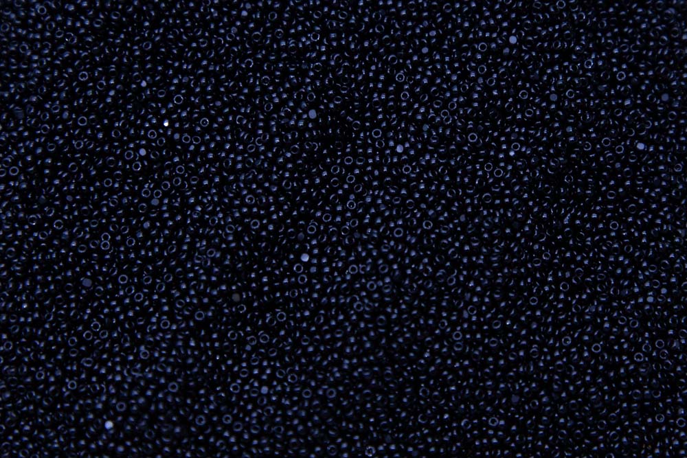 15SB109-CL: CZ Seed Bead True Cut Black 15/0 100GM