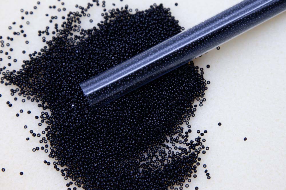 15SB109-CLR: CZ Seed Bead True Cut Black 15/0 10GM