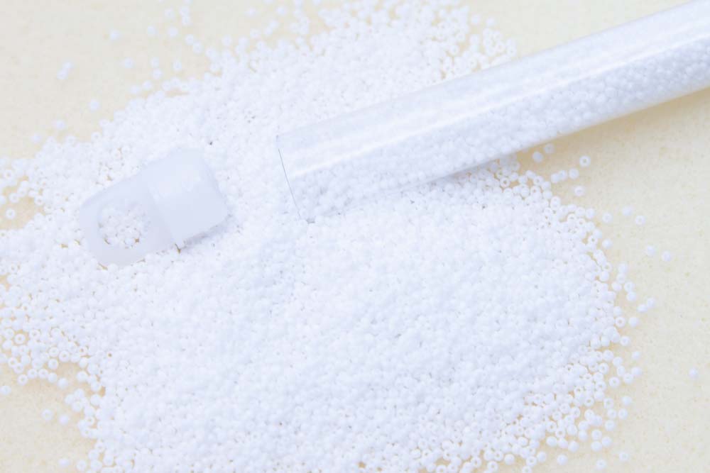 15SB112-CLR: CZ Seed Bead True Cut White 15/0 10GM