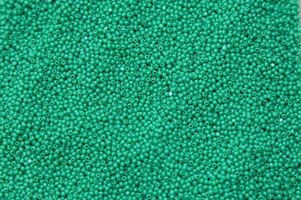 15SB184-CL: CZ Seed Bead True Cut Green 15/0 100GM