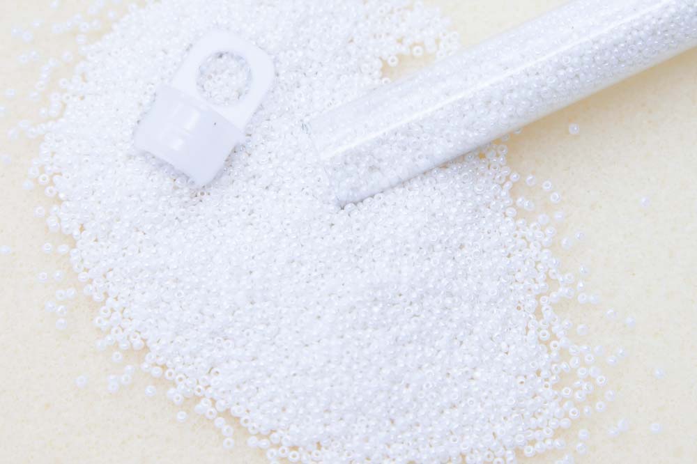 15SB312-CLR: CZ Seed Bead True Cut White Luster 15/0 - 10GM