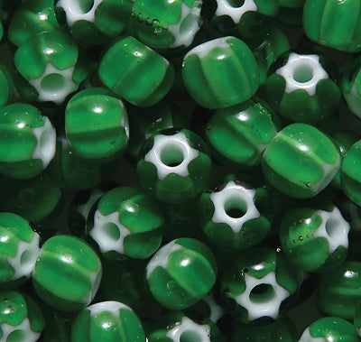 32SB284-WS: CZ Seed Bead White Heart Star Green 32/0 Loose 100GM