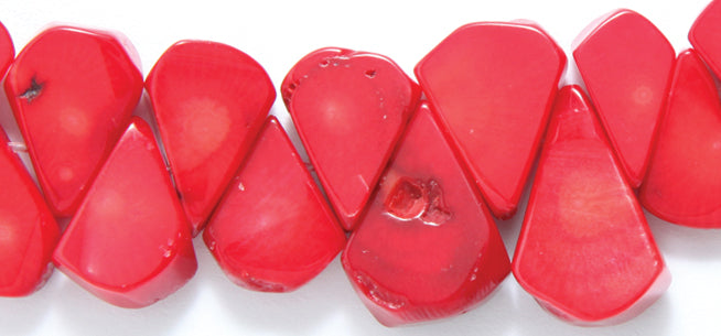 43ST440: Bamboo Coral Red Flat Drop 14-20mm