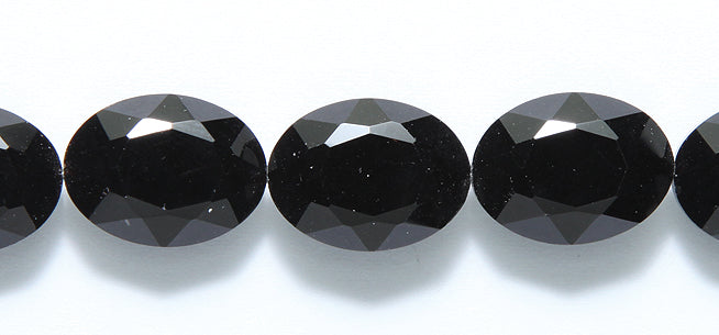 37CD109: Crystal Oval Black 12x16mm 9