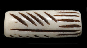 BN275-15: Bone Carved Tube Antique 24mm Average 20 Pieces