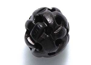 16BN109-WV: India Bone Carved Round Black 16mm 4 Pieces