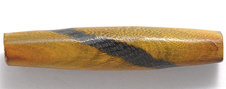 36IP253-C: India Horn Hare Pipe Amber Carve 1.5inch 25 Pieces