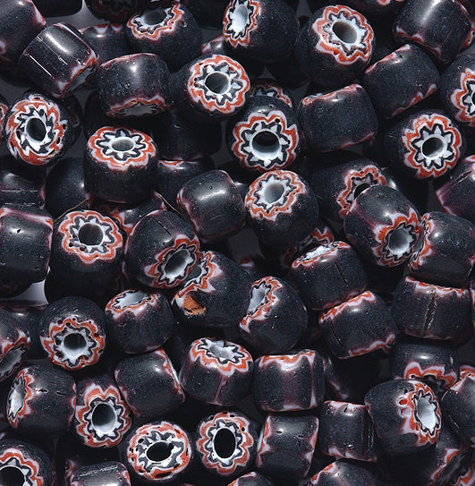 IN353: Chevron Black Red White 5x7mm-50GM