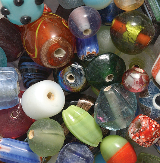 VE525-EV: Bead Mixed All But The Kitchen Sink 250GM