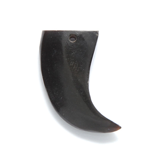 HR109-1: Horn Claw Shape Black 32mm 6 Pieces