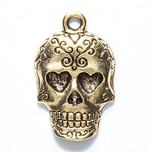 PW2266-AG: Sugar Skull W/Heart Eyes 14x22mm Ant Gold-1PC