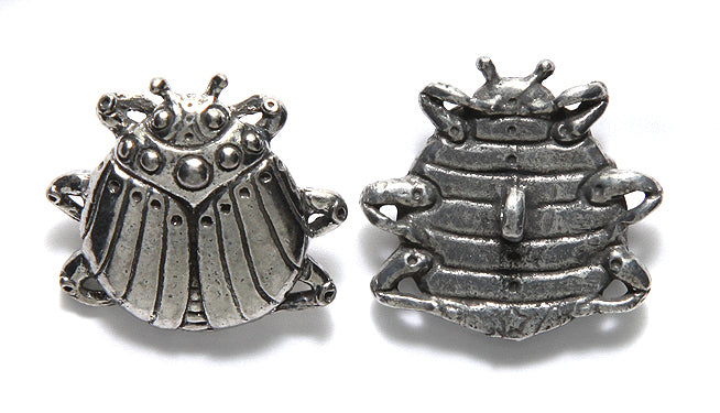 GG342-PW: Green Girl Scarab Shank Button 24mm - 1 Piece