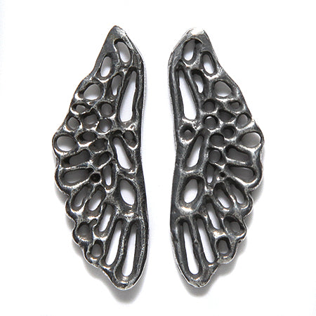 GG495-PW: Green Girl Filigree Wing 11x33mm - 1 Piece