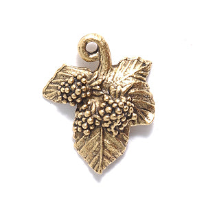 PW1128-AG: Charm Leaf W/Grapes Ant Gold 14x18mm-1PC