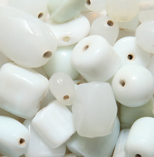 2VE510: MIX White/opals 8-32mm-200GM