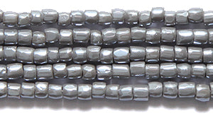 9SC305: CZ Seed Bead 3-cut Luster Gray 9/0 5HK