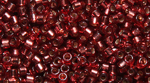 14SD495-D: DB2160 Delica Duracoat S/L Magenta 11/0 - 50GM