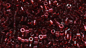 15SD547-TR: DBS0105 Delica Trans Garnet AB 15/0 - 9GM