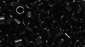 8SD109R: DBL-0010 Delica Opaque Black 8/0 - 8GM