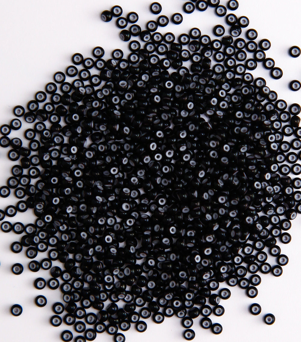 11SB109-WH: CZ Seed Bead White Heart Black 11/0 30GM