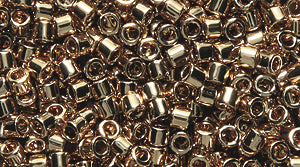 10SD854-LTR: DBM0034 Delica LT 24 Karat Gold Plate 10/0 - 9GM