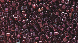 14SD547-TR: DB105 Delica Trans Garnet AB 11/0 - 9GM