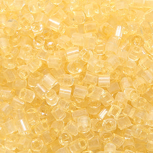 2SV6251-1R: Vintage Venetian Bugle Transparent Golden Rod #1 Square Hole 2mm 50 Gram Bag