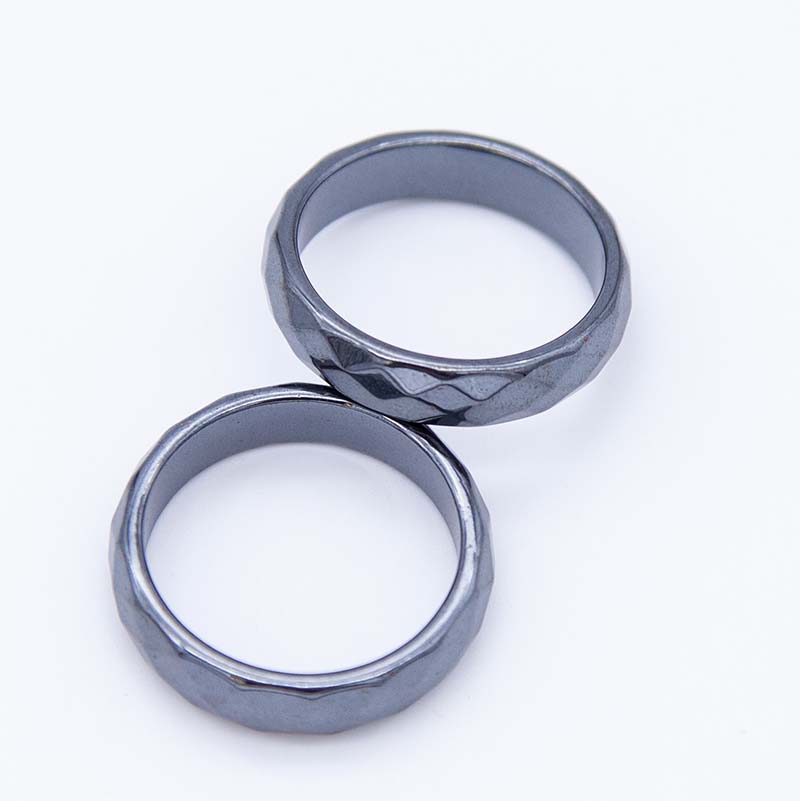95ST403-12F: Hematite Ring Size 12 - 5 Pieces