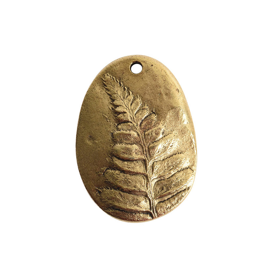 NDCLF-GB: Nunn Charm Large Fern 31mm Ant Gold
