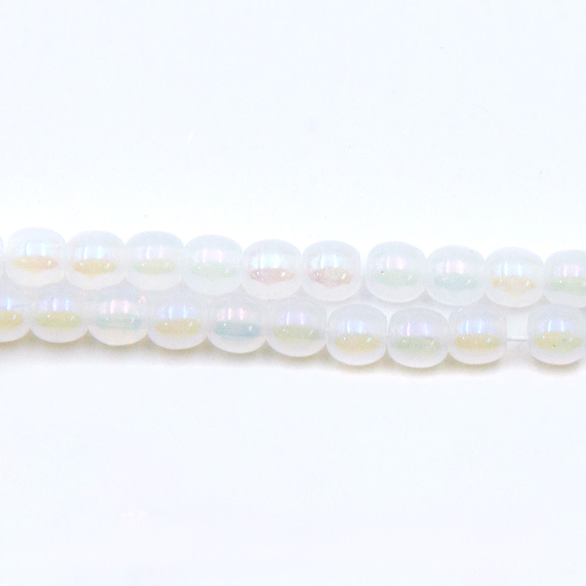 4RD612-ABR: CZ Round Alabaster AB 4mm 100 Pc