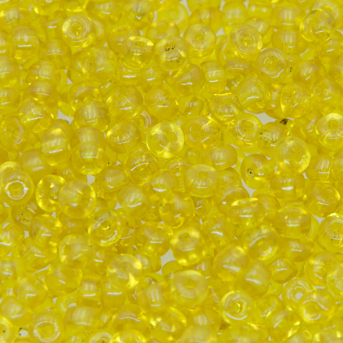 5SV100-14: Vintage Venetian Transparent Yellow 5/0 250 Grams