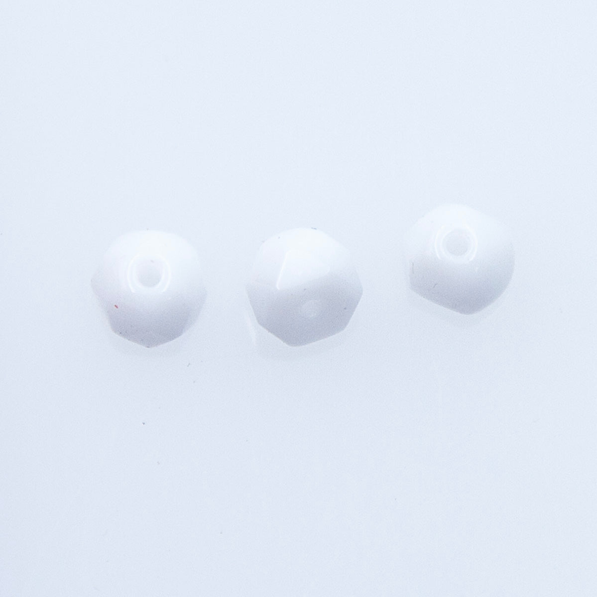 6HL112: CZ White Hill Bead 6mm 50 Pc Bag