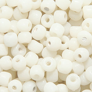 6SV112-2U: Vintage Venetian White #2 Frosted 6/0 500 Grams