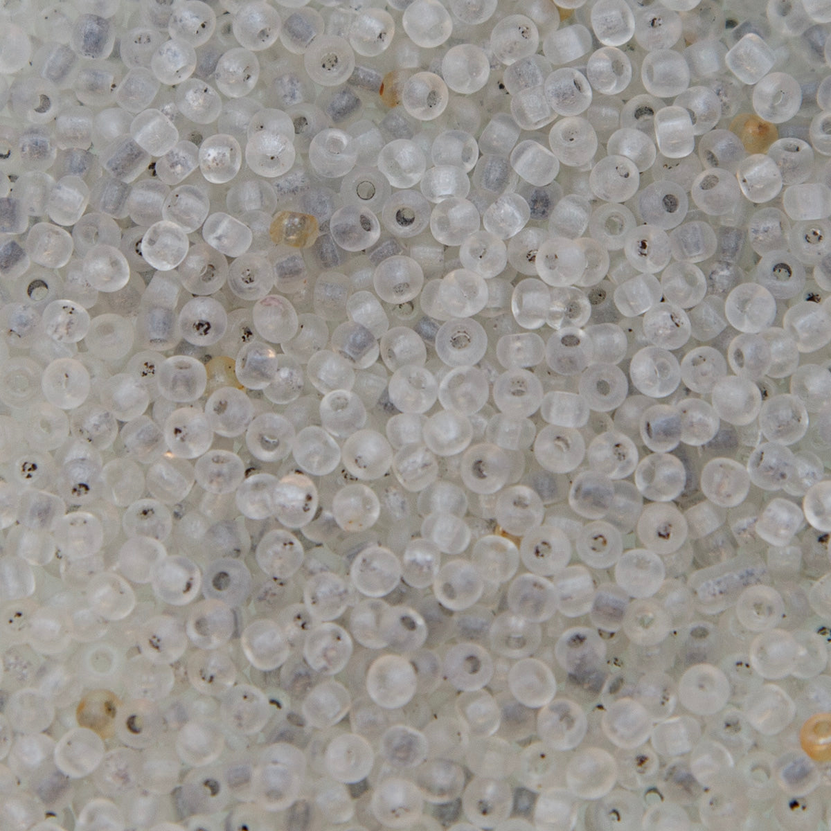 9SV100-9: Vintage Venetian Sh Transparent Dirty Crystal 9/0 250 Grams