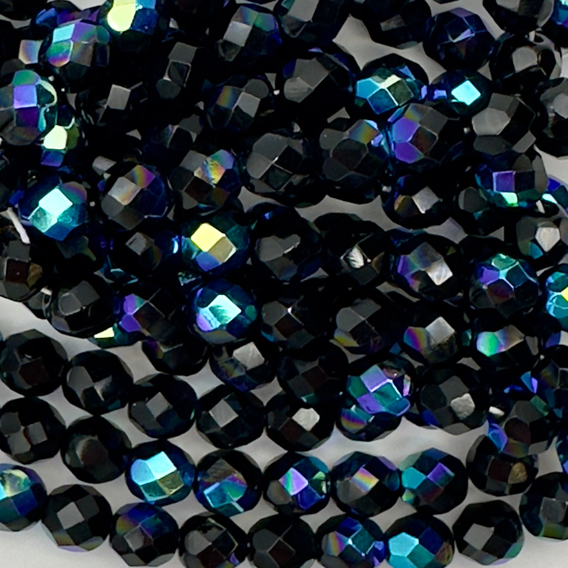 8FC509: CZ FACET RD Black AB 8mm 150PC