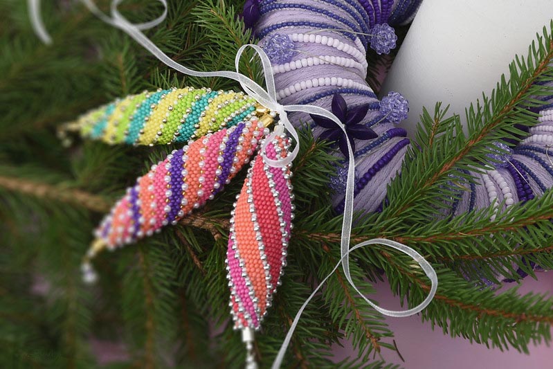 Crocheted Rocket Ornament — Terra Intensive 10/0