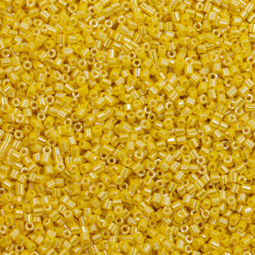 05BB326-L: Czech Bugle Yellow Luster #0.5 - 50GM