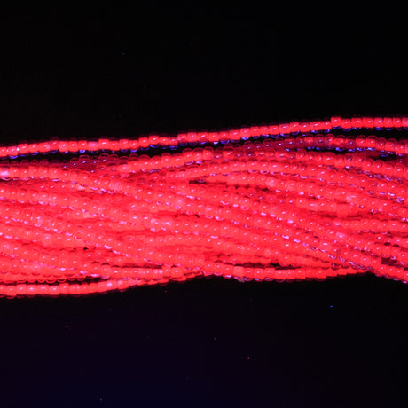 10SB792R: CZ Seed Bead Colorlined Pink 10/0-1HK
