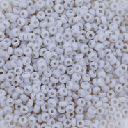 10SV8212-4: Antique Venetian 10/0 Seed Bead Opaline White #4 - 10 Grams