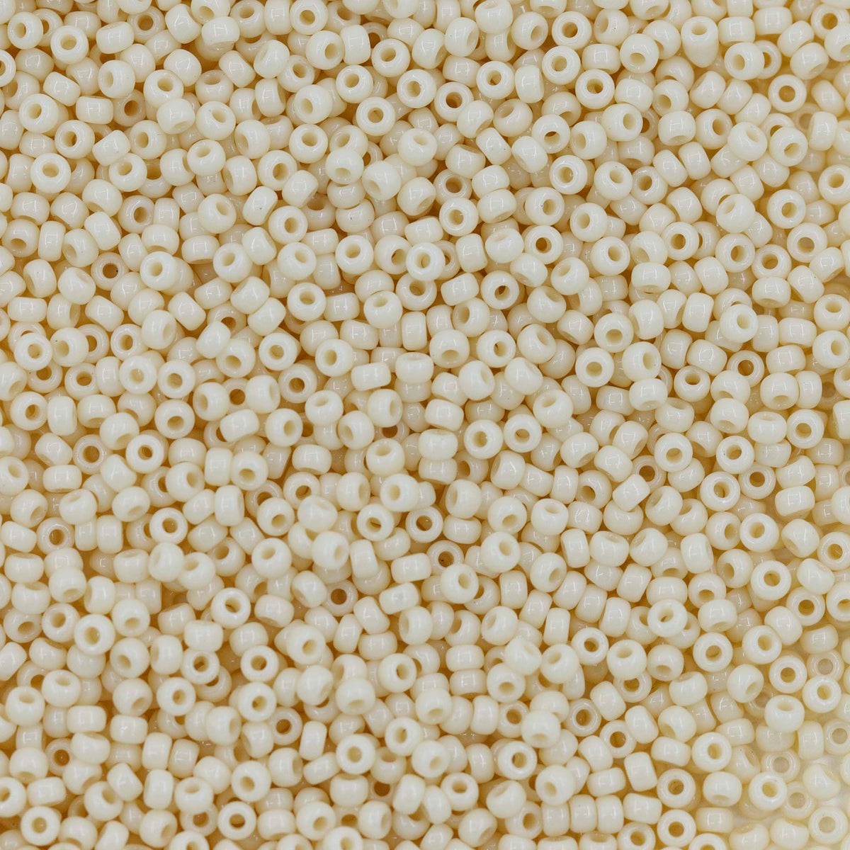 11SM114R: 11-0492R Miyuki Seed Bead 11/0 Opaque Dk Cream - 25GM