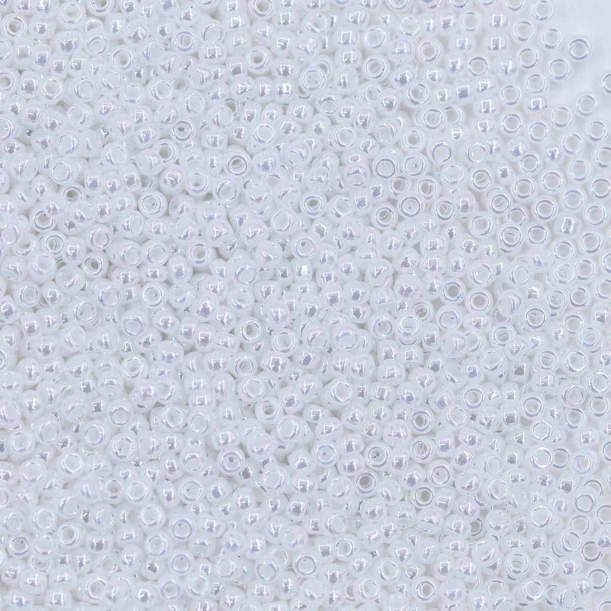 11SM612R: 11-0528R Miyuki Seed Bead 11/0 White Pearl Ceylon - 25GM