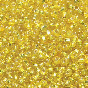 11SV425-QR: Vintage Venetian SIL-Line Green Yellow #4 Square Hole 11/0 50 Gram Bag