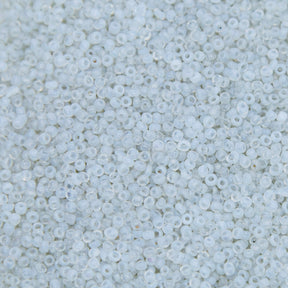 12EP212-2AR: Vin French SB Opal & Crystal Mix 12/0 - 50 GM