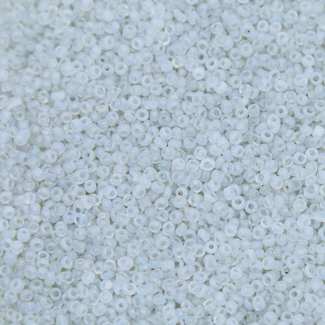 12EP212-2AR: Vin French SB Opal & Crystal Mix 12/0 - 50 GM