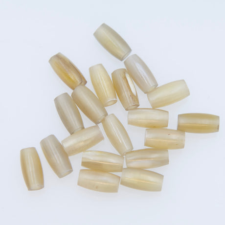 12HP250: Horn Hair Pipe Natural Color 1/2" 25Pc