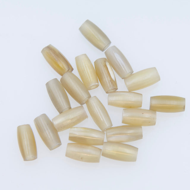 12HP250: Horn Hair Pipe Natural Color 1/2" 25Pc