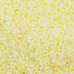 14SD622-T: DB232 Delica Pale Lemon Ceylon 11/0 - 100GM